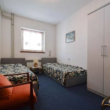In Pula/istrien 27825 Apartment